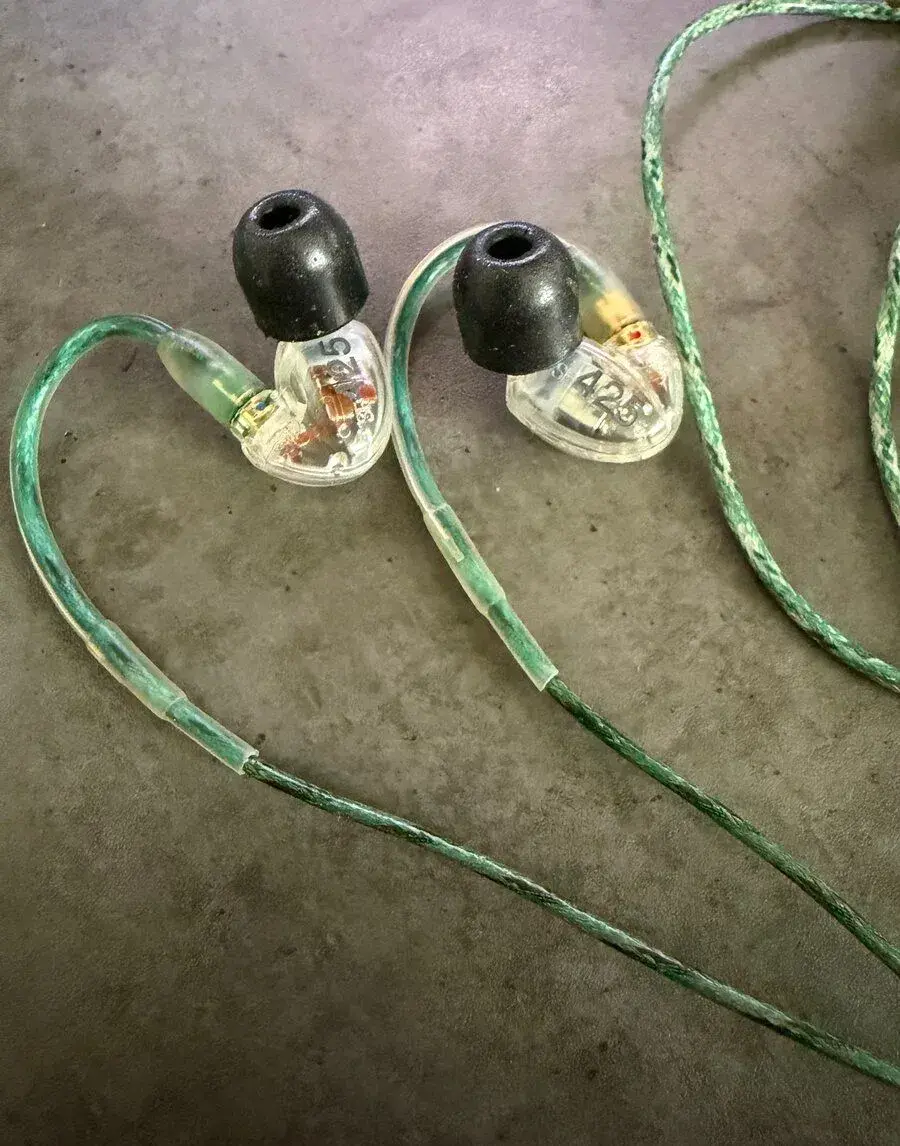 Shure SE425 – in-ear slúchadlá
