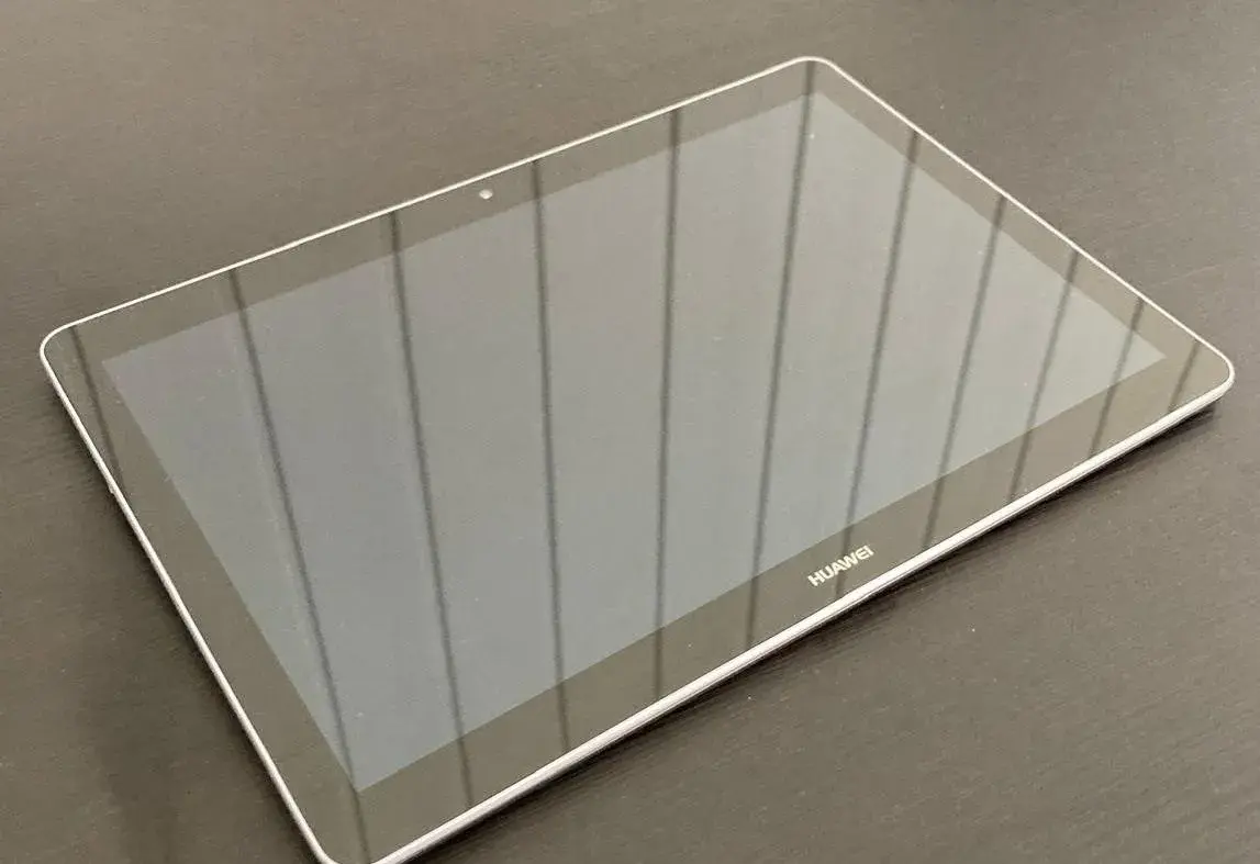 Tablet Huawei MediaPad T3 10 LTE (SIM + Wi-Fi), 9,6"