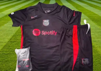 dres YAMAL č.19 FC Barcelona black 115-145cm