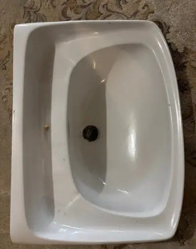 Keramické umývadlo 4 kusy