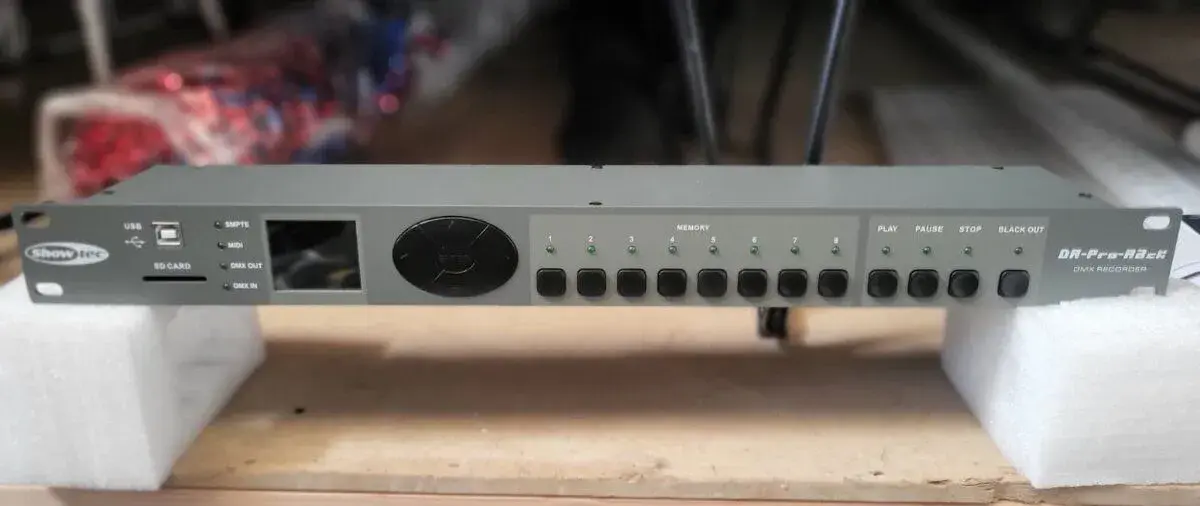 Novy Showtec DR Pro Rack - DMX rekordér