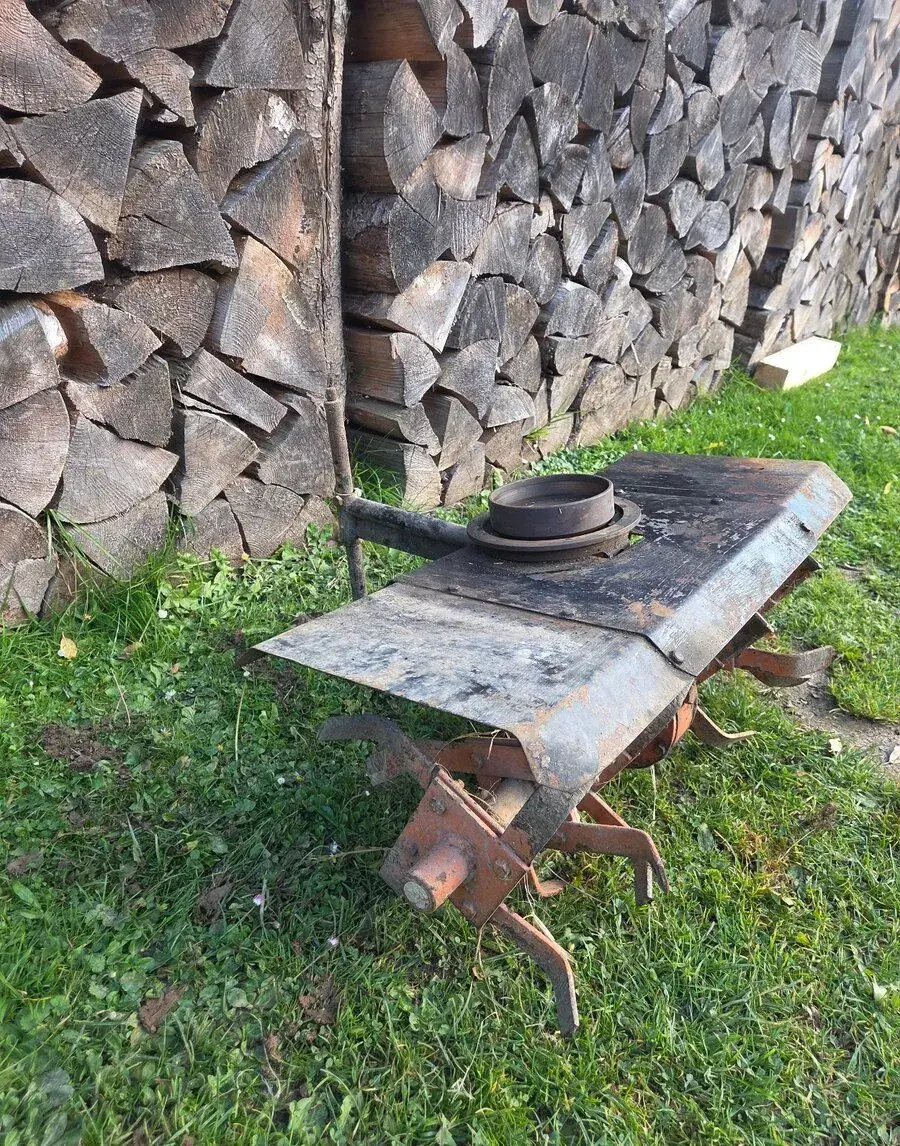 Rotavator k malotraktoru Agzat