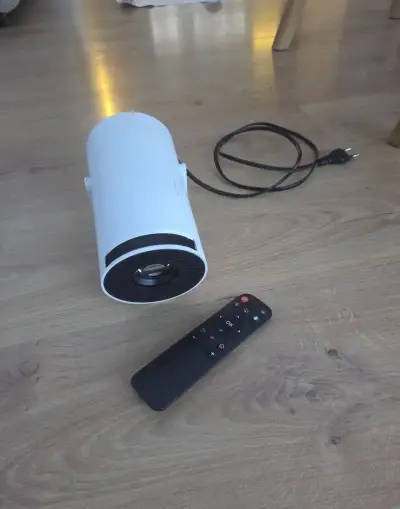 Mini projektor android