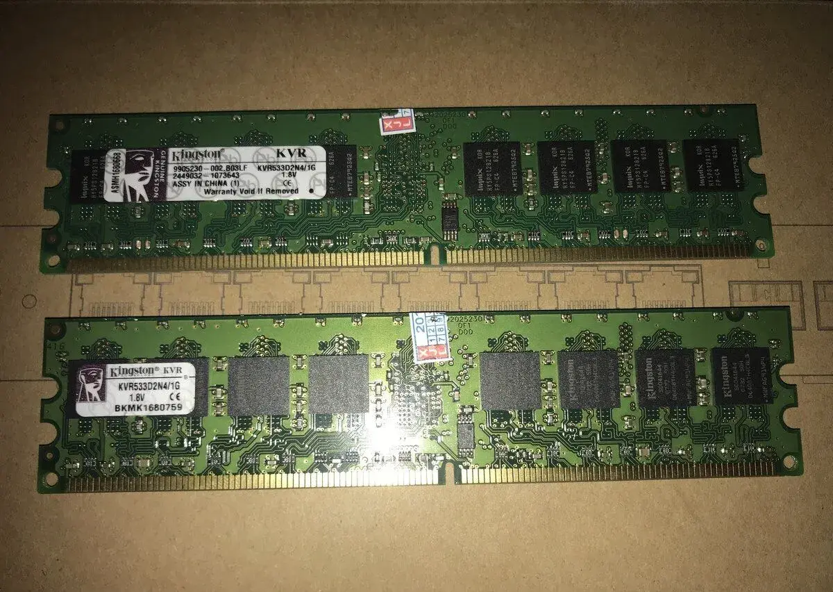 RAM moduly Kingston 2x 1GB DDR2 533MHz