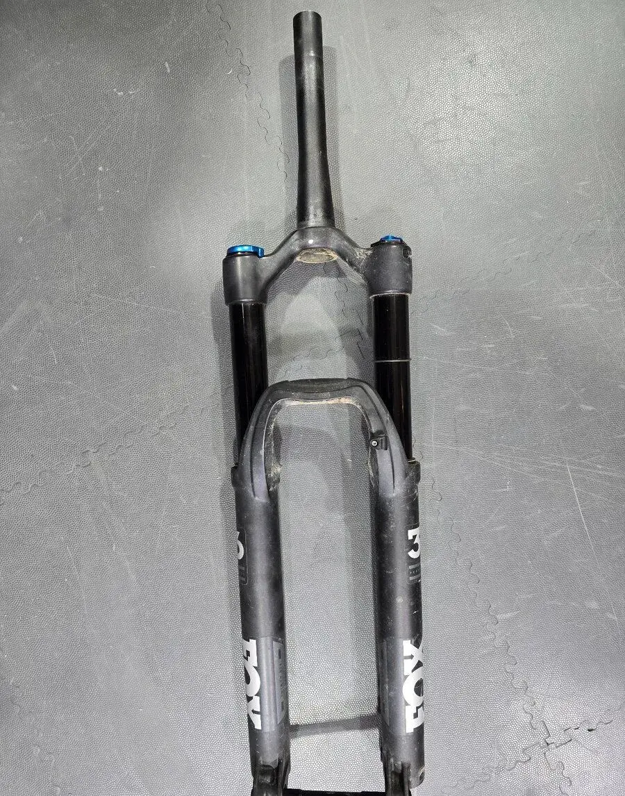 Vidlica FOX 36 Performance 29"
