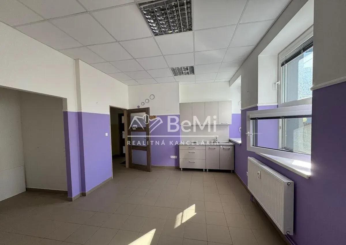 Prenájom priestoru v centre Námestova – 25 m²