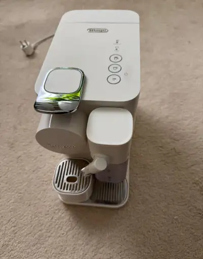 NESPRESSO De'Longhi Gran Lattissima White EN510.W