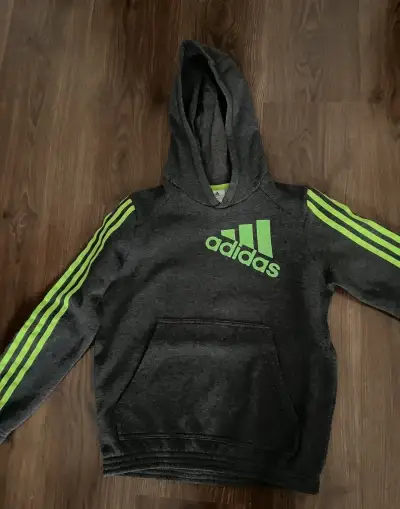 adidas chlapčenska mikina 11 až 12 rokov