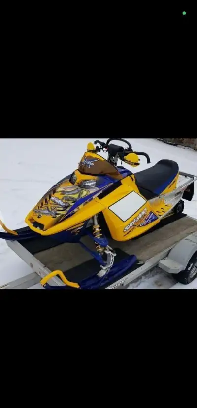 Ski doo mxz600 rs