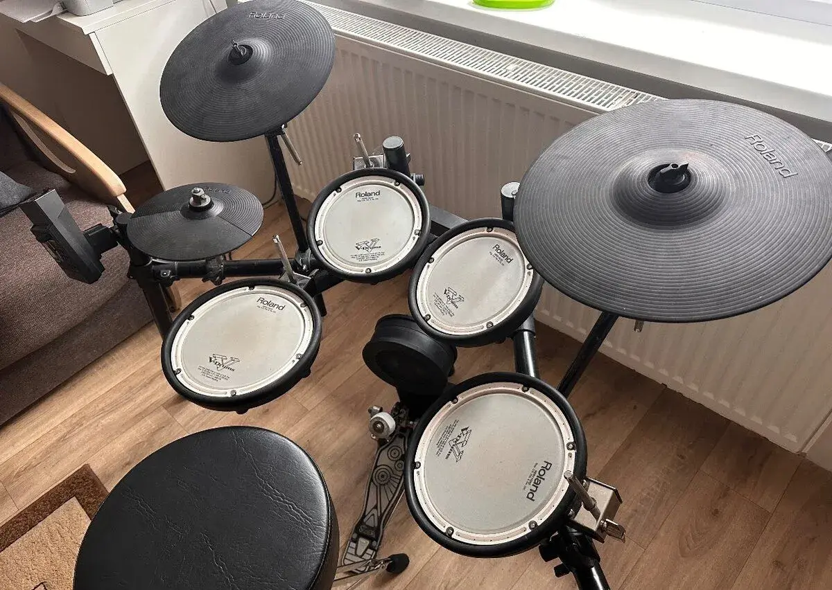Roland TD17