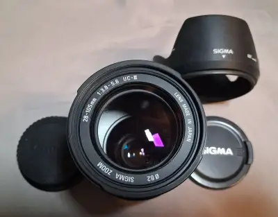 Sigma UC-III Aspherical 28-105mm 1:3.8-5.6 na Canon EF