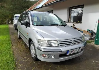 Mitsubishi space