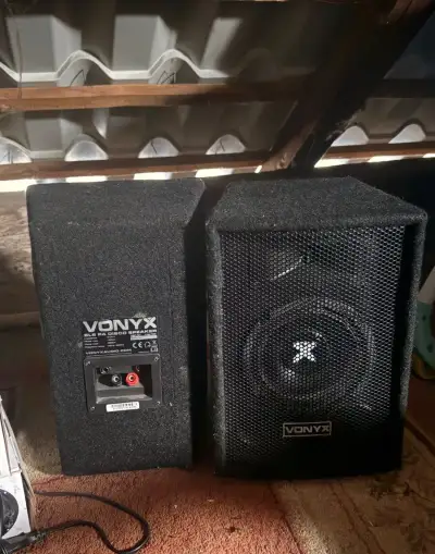 2-pásmové reproduktory Vonyx