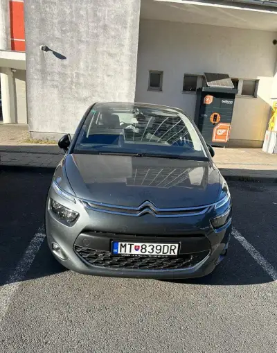 Citroën C4 – 2015, 26 000 km