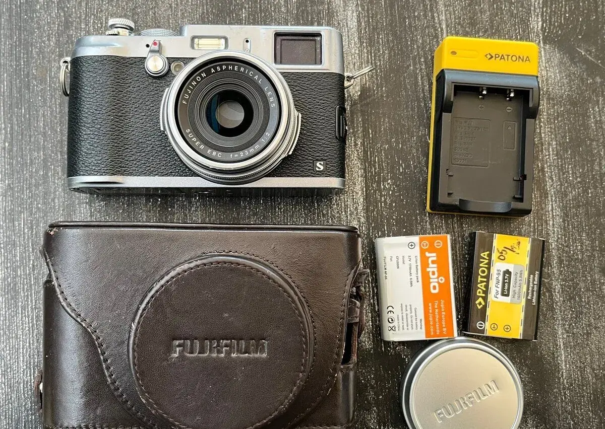 Fujifilm x100s