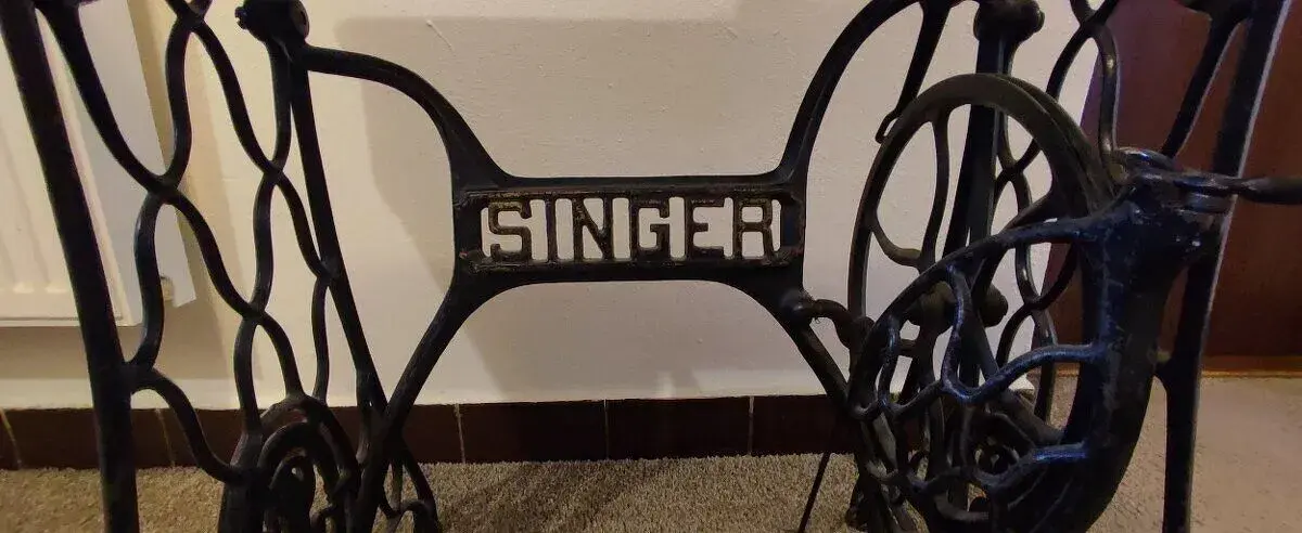 100.ročný šijací stroj Singer