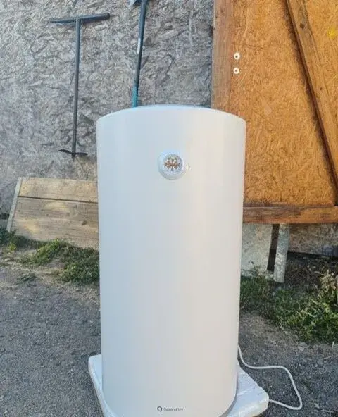 Bojler na vodu Quadroflex - 100L
