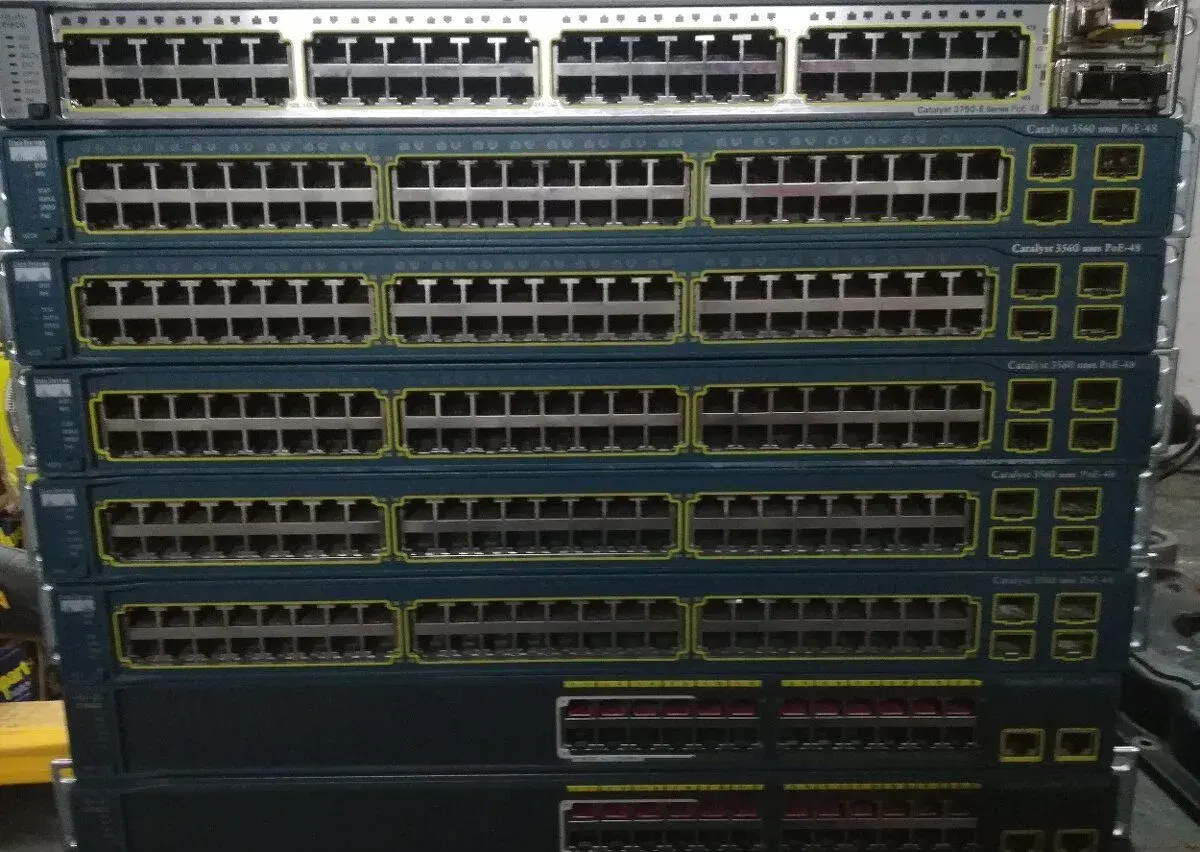 Sieťové komponenty CISCO (switche)