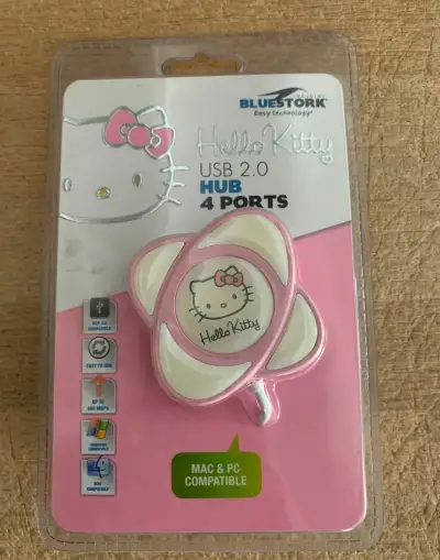 USB hub Hello Kitty