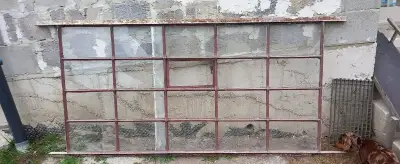 Kovové okno 200×100