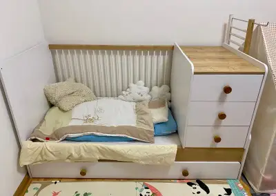 Rastúca postieľka s nábytkom Natura Baby