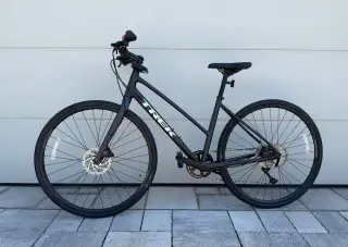 damsky fitness cross bicykel TREK FX 3 Disc Stagger Gen 3