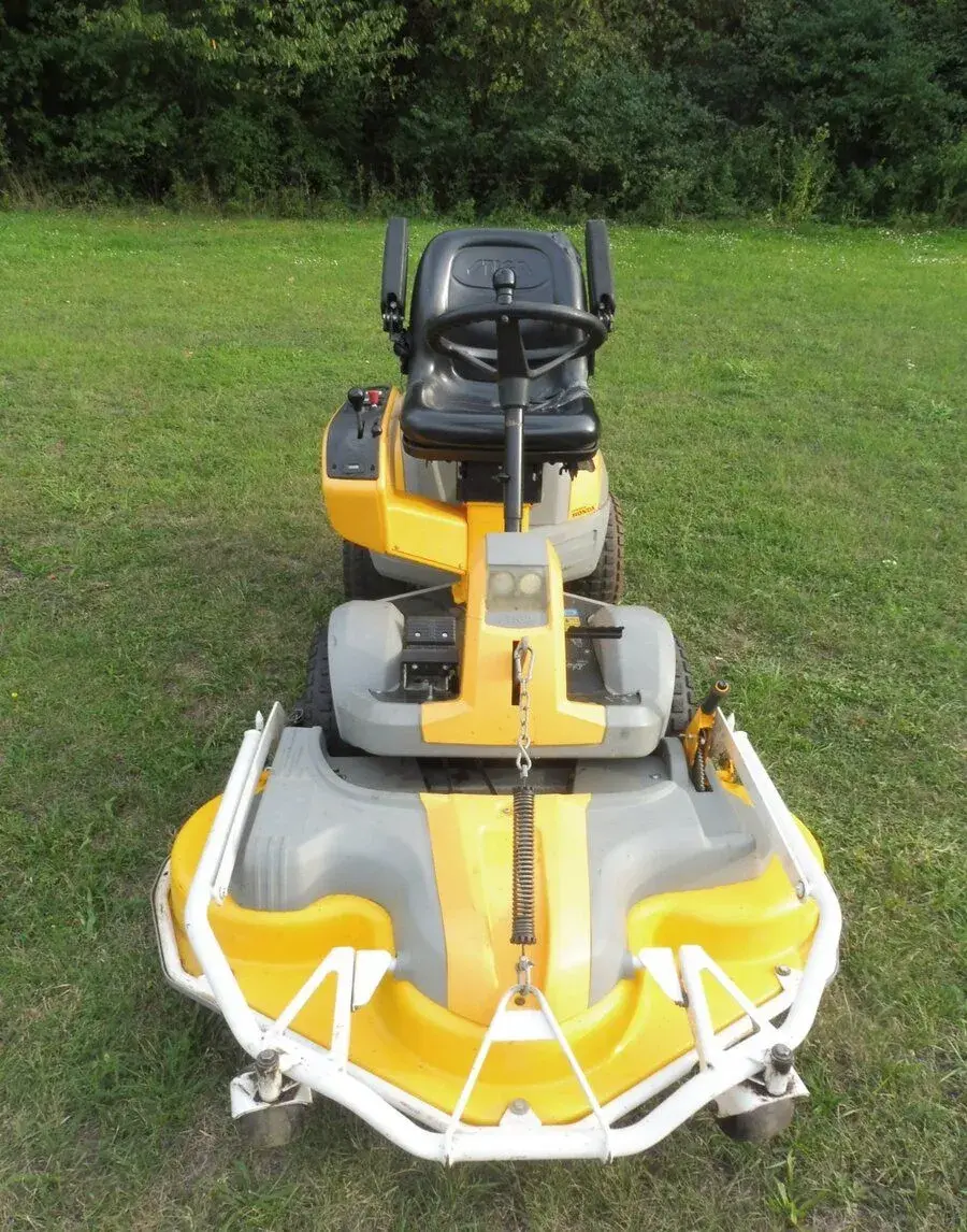 Rider stiga 4x4, profesional, kosačka, mulčer