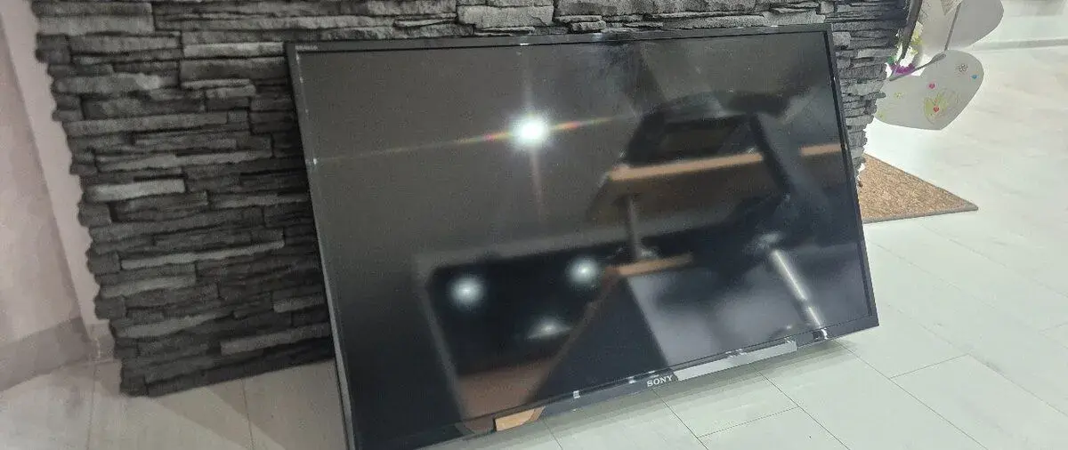 SONY LCD BRAVIA 40R470A
