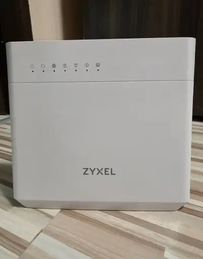 Router Zyxel VMG3927-T50K