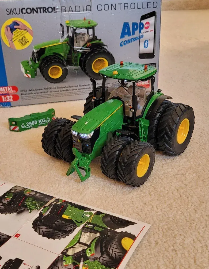 RC Siku Control traktor John Deere 7290R 1:32