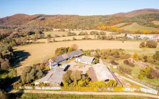 Areál drevovýroby v obci Skrabské (Prešov 30min. Vzd)