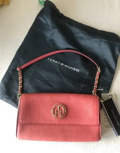Tommy Hilfiger party time clutch bag