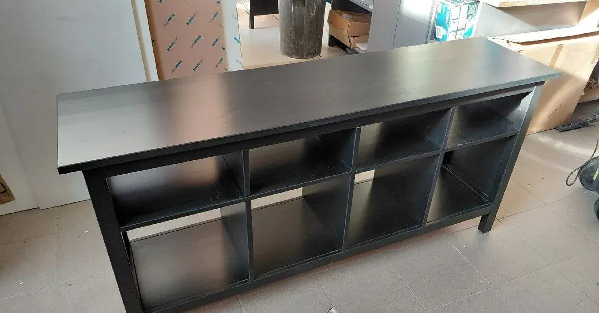 Skrinku od TV IKEA hemnes