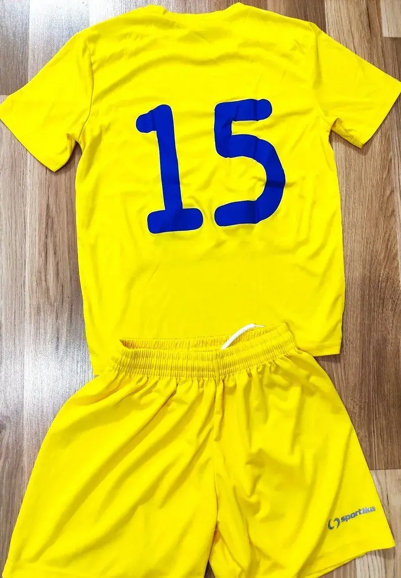 Značková futbalová súprava Dres+šortky zn. Sportika č.XS
