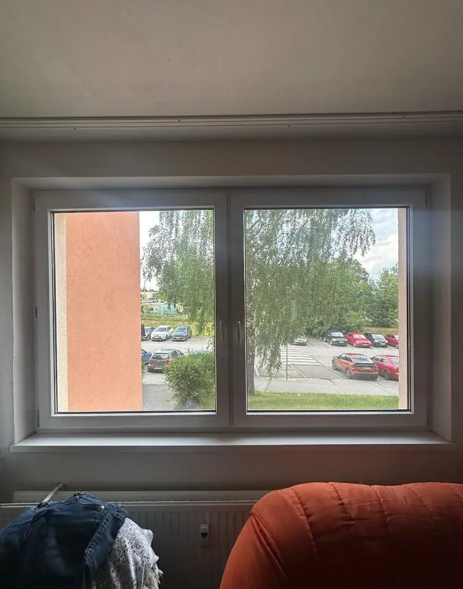 Veľké dvojkrídlové plastové okno