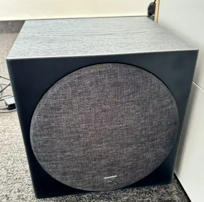 Subwoofer DALI SUB E-9F
