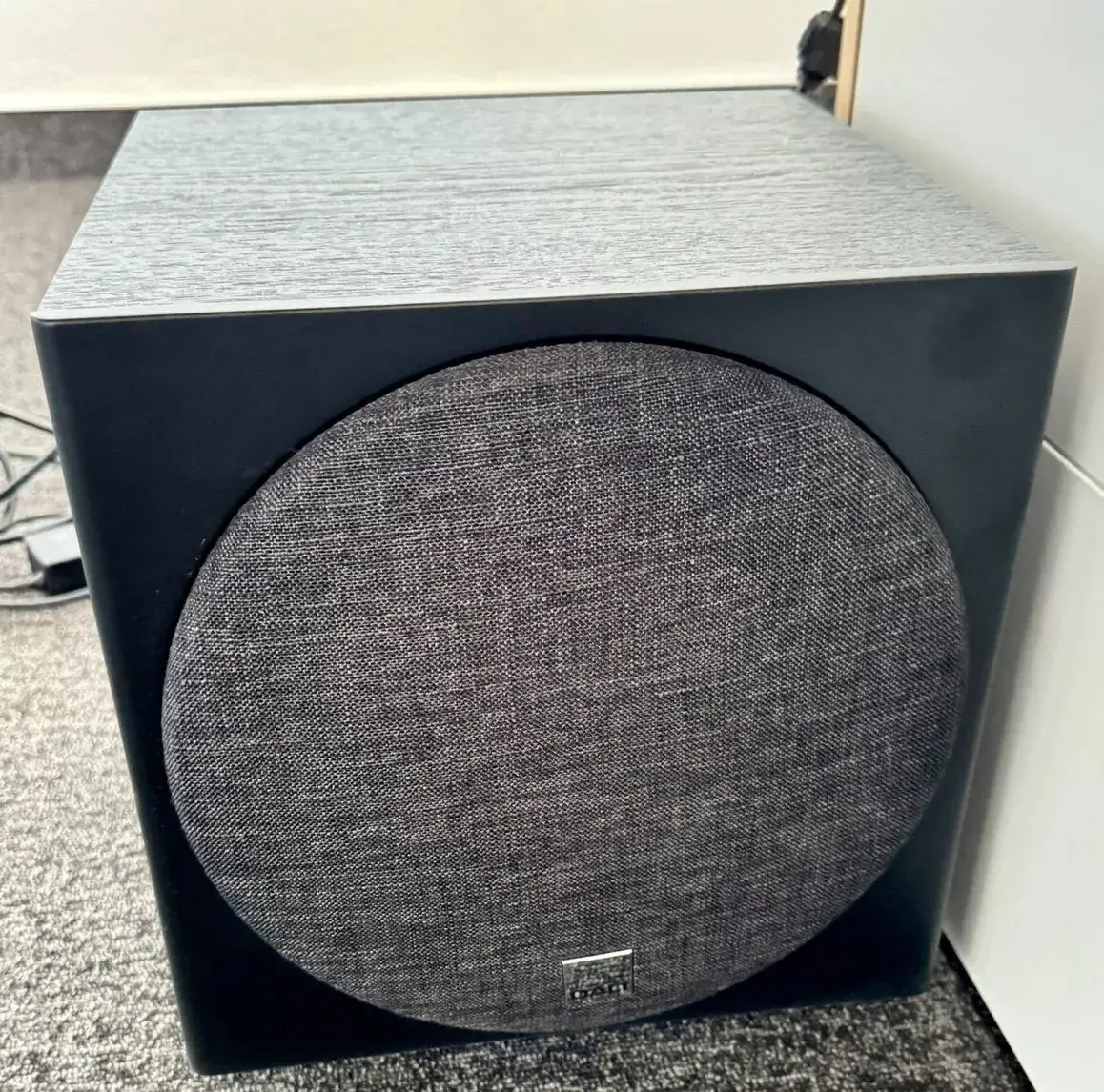 Subwoofer DALI SUB E-9F