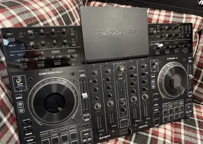 Denon DJ Prime 4