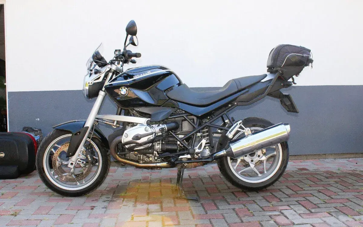 BMW R1200R