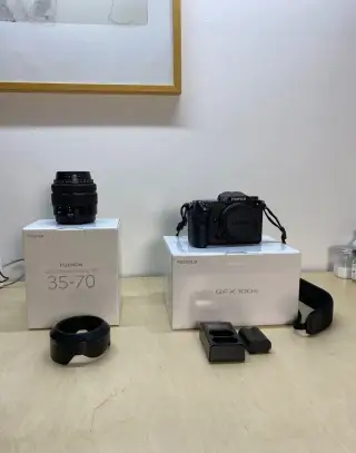Fujifilm GFX 100s
