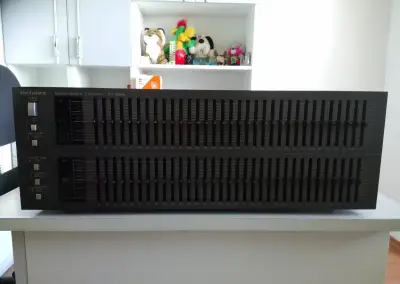 Technics SH8065 2x33 pásmový equalizer