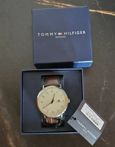 Hodinky Tommy Hilfiger Jameson (s krabicou + doklad o kúpe)