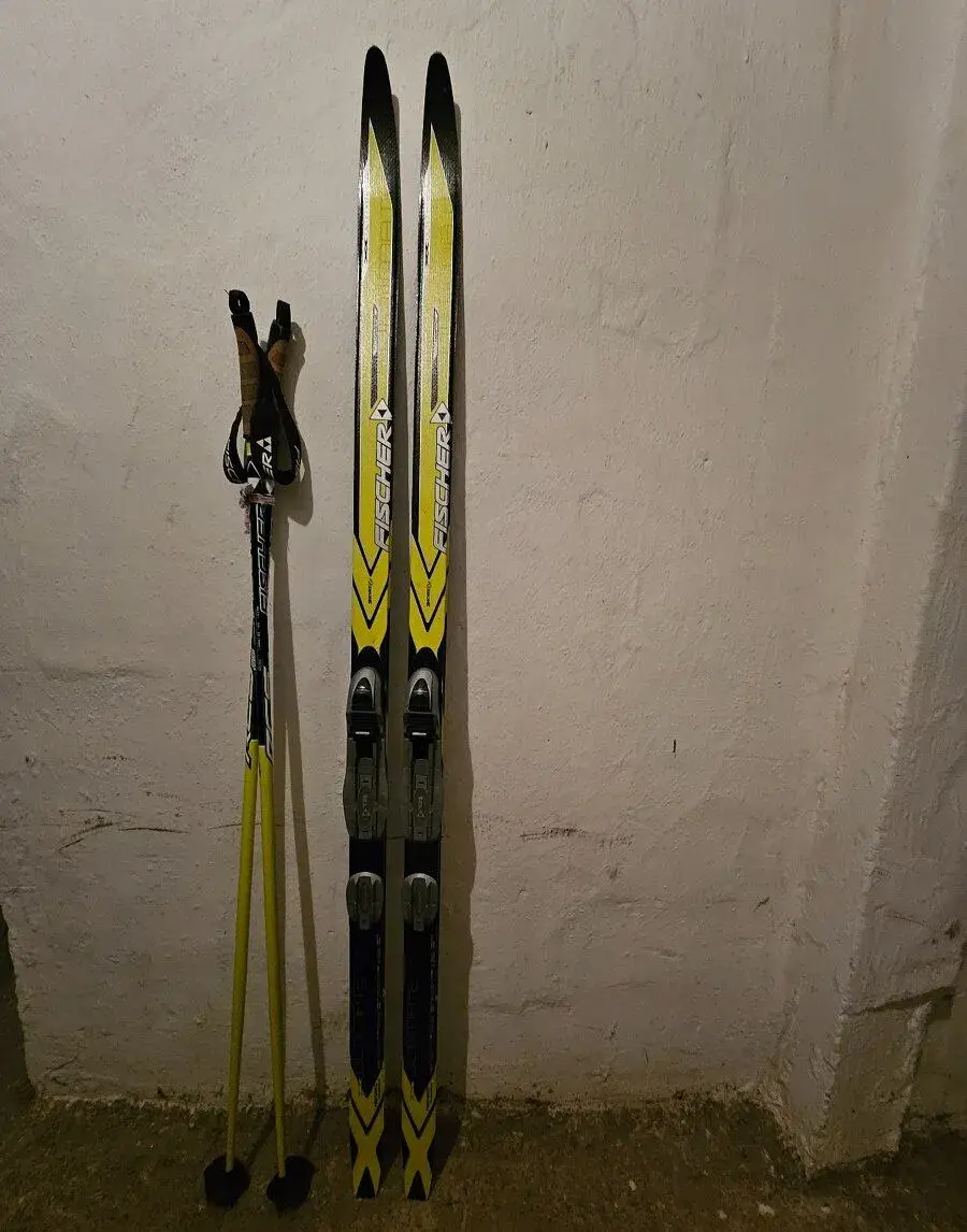 Používané bežky Fischer Junior 147