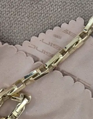 Zlata Retiazka: 97€/ g,12.73g,5 mm šírka,57.5 cm.Elegantná d