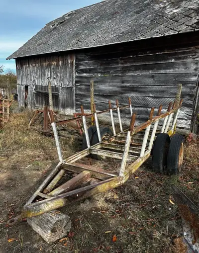 Zvážačka, vlečka na drevo