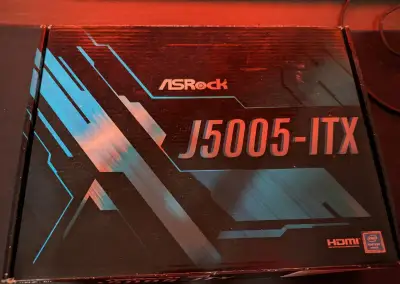 Základná doska s CPU ASRock J5005-ITX (ITX) + 8GB DDR4 RAM