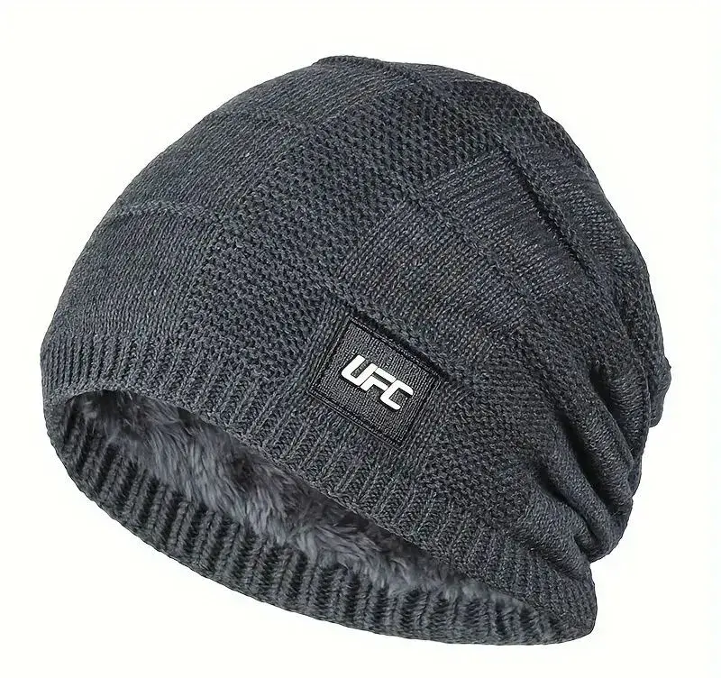 Nové pletené teplé čiapky UFC