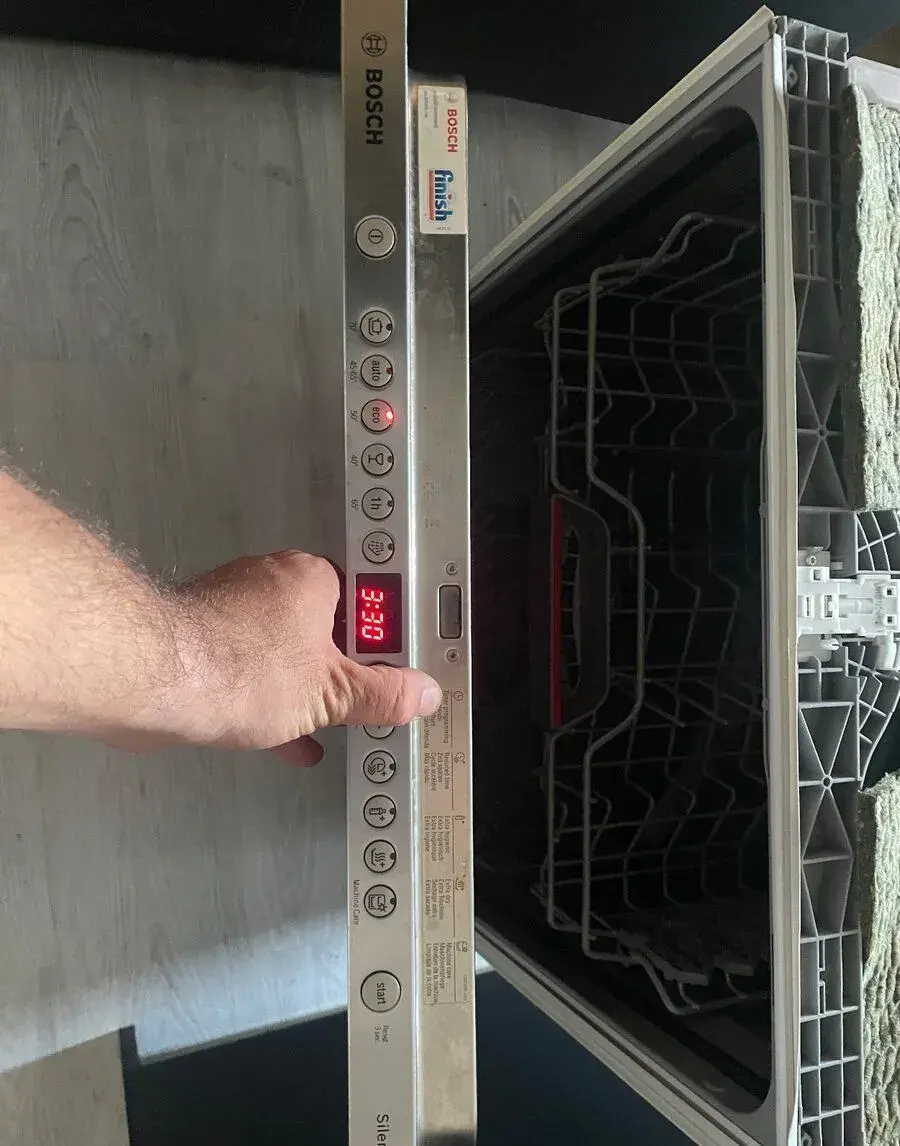 Umývačka riadu BOSCH SMV46KX01E