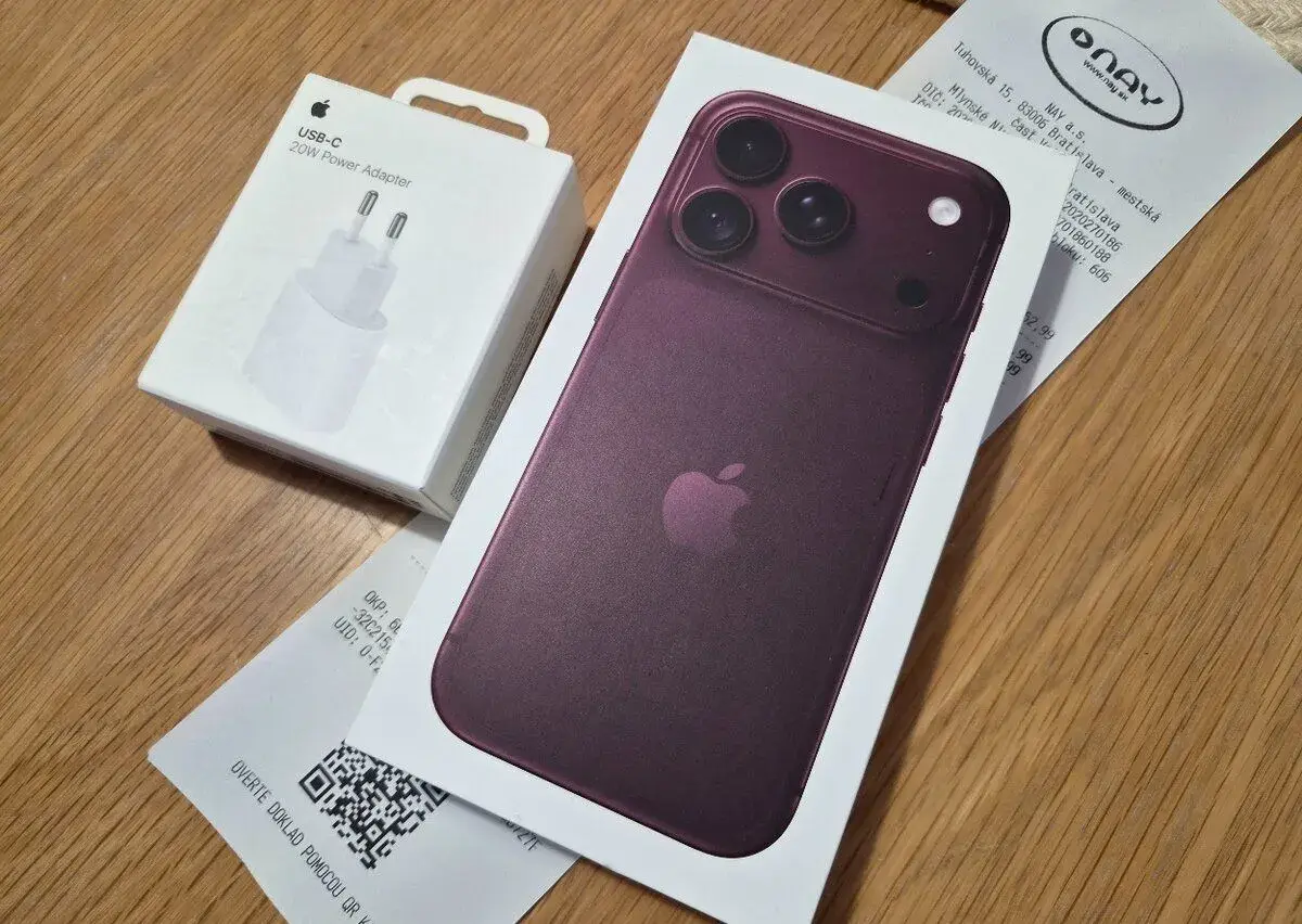 Apple iPhone 18 Pro 512GB Burgundy