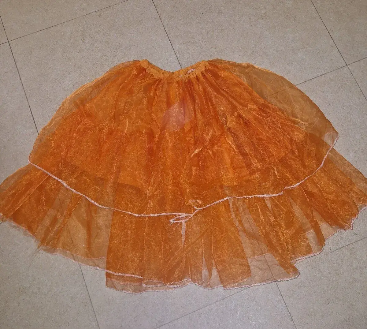 Halloween oranžová sukňa s volánmi vrstvená
